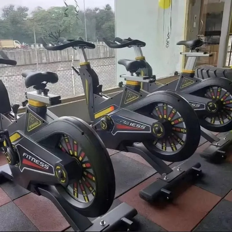 상업용 스피닝 바이크 실내 사이클링 운동기구 체인 드라 - Home Gym Bike 리뷰 및 가격